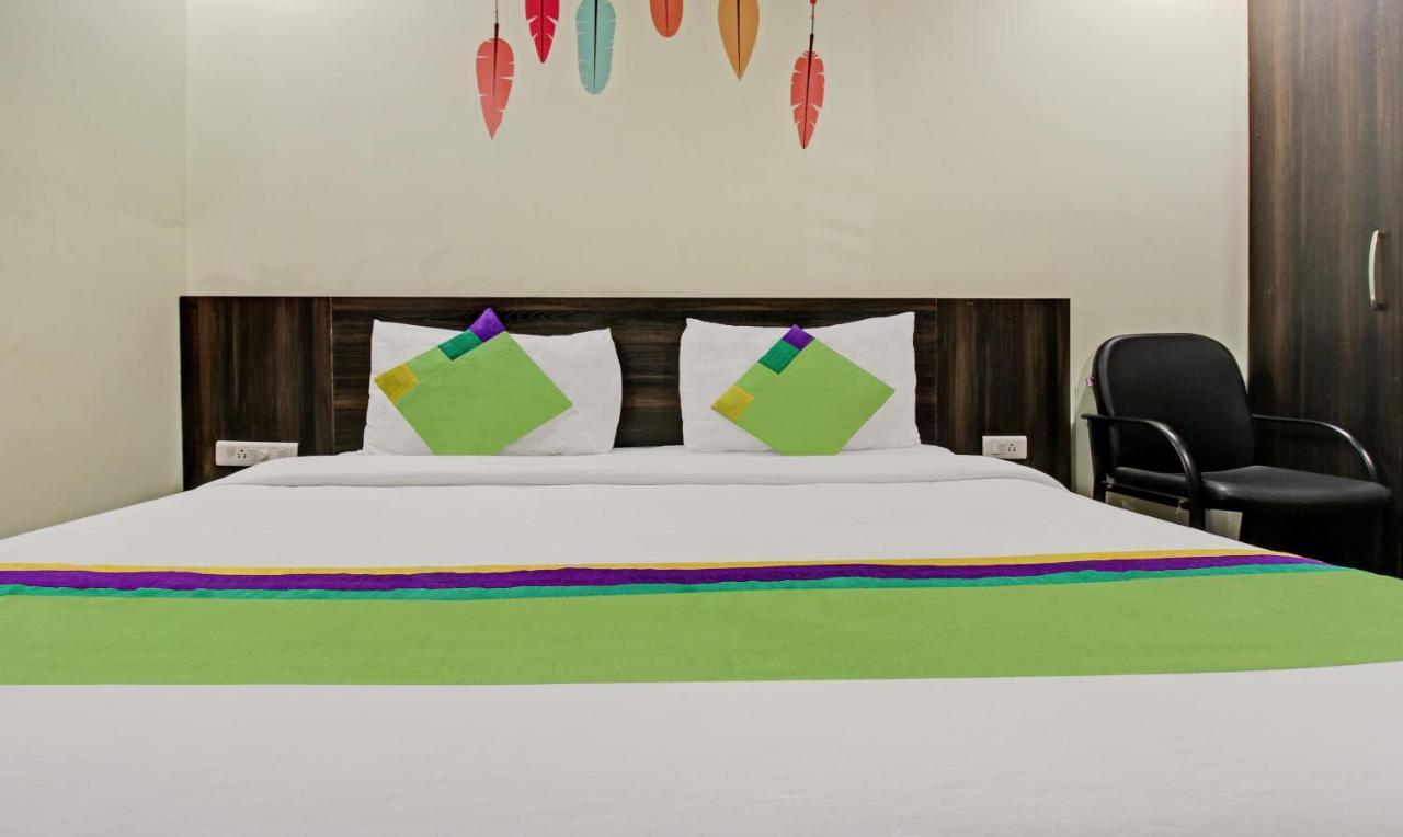 Hotel Treebo Trend Aarya Gomti Nagar 3*